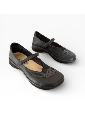 NAOT Bluegill Black Leather Mary Janes Eu 38 US 7